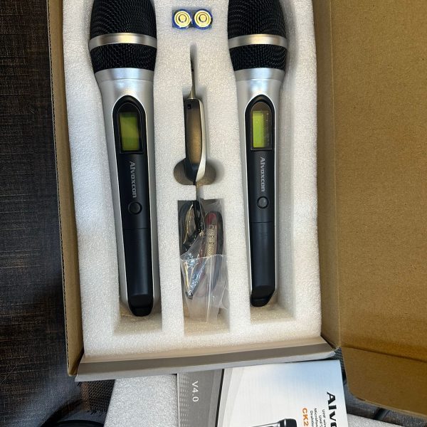 Alvoxcon ck-220Dual Wireless Microphone System (New Year Sale)