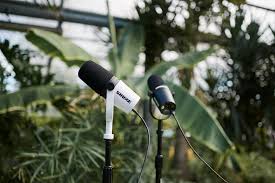 shure MV7+ White (New Year Sale)