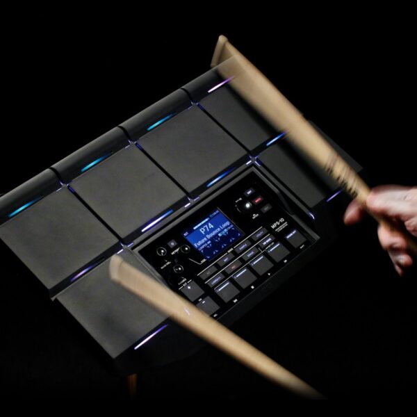 Korg MPS-10 - DRUM, PERCUSSION & SAMPLER PAD
